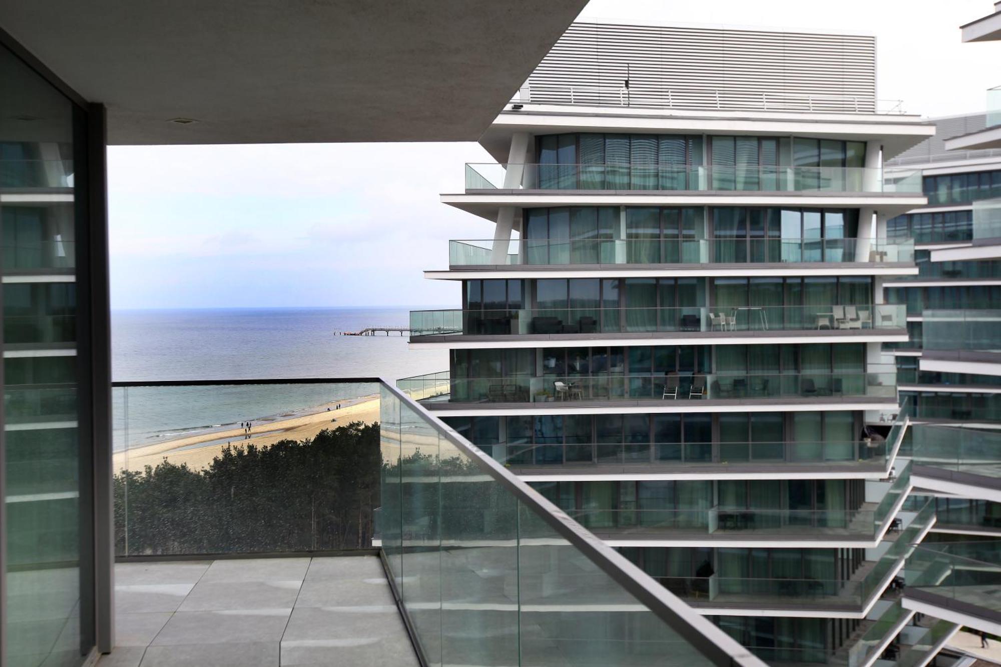 Апартаменты Sunny Haven Wave Sea View Мендзыздрое Экстерьер фото