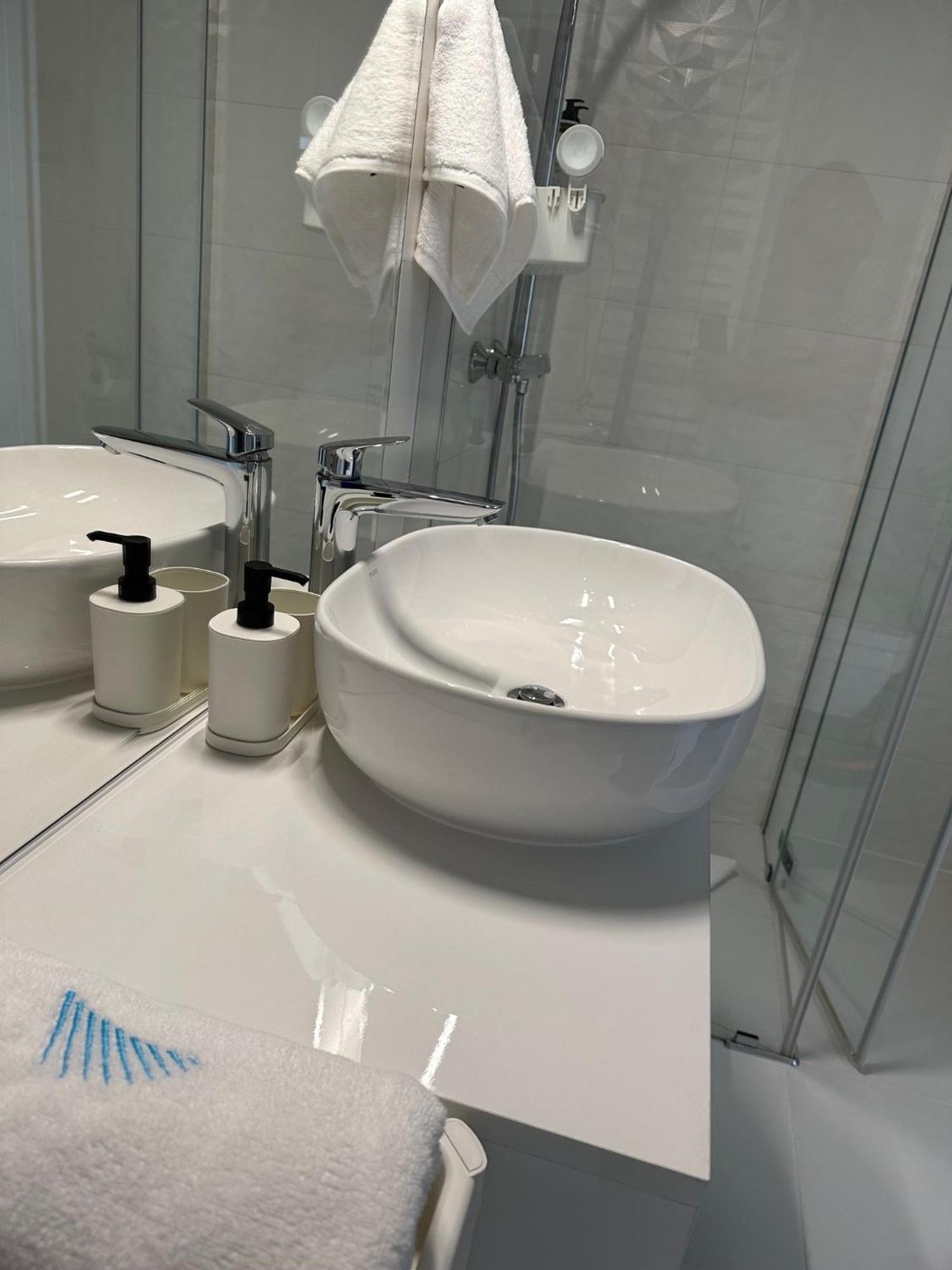 Апартаменты Sunny Haven Wave Sea View Мендзыздрое Экстерьер фото