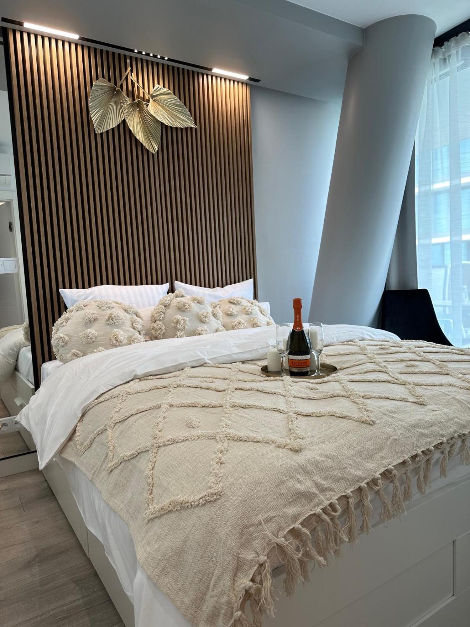 Апартаменты Sunny Haven Wave Sea View Мендзыздрое Экстерьер фото